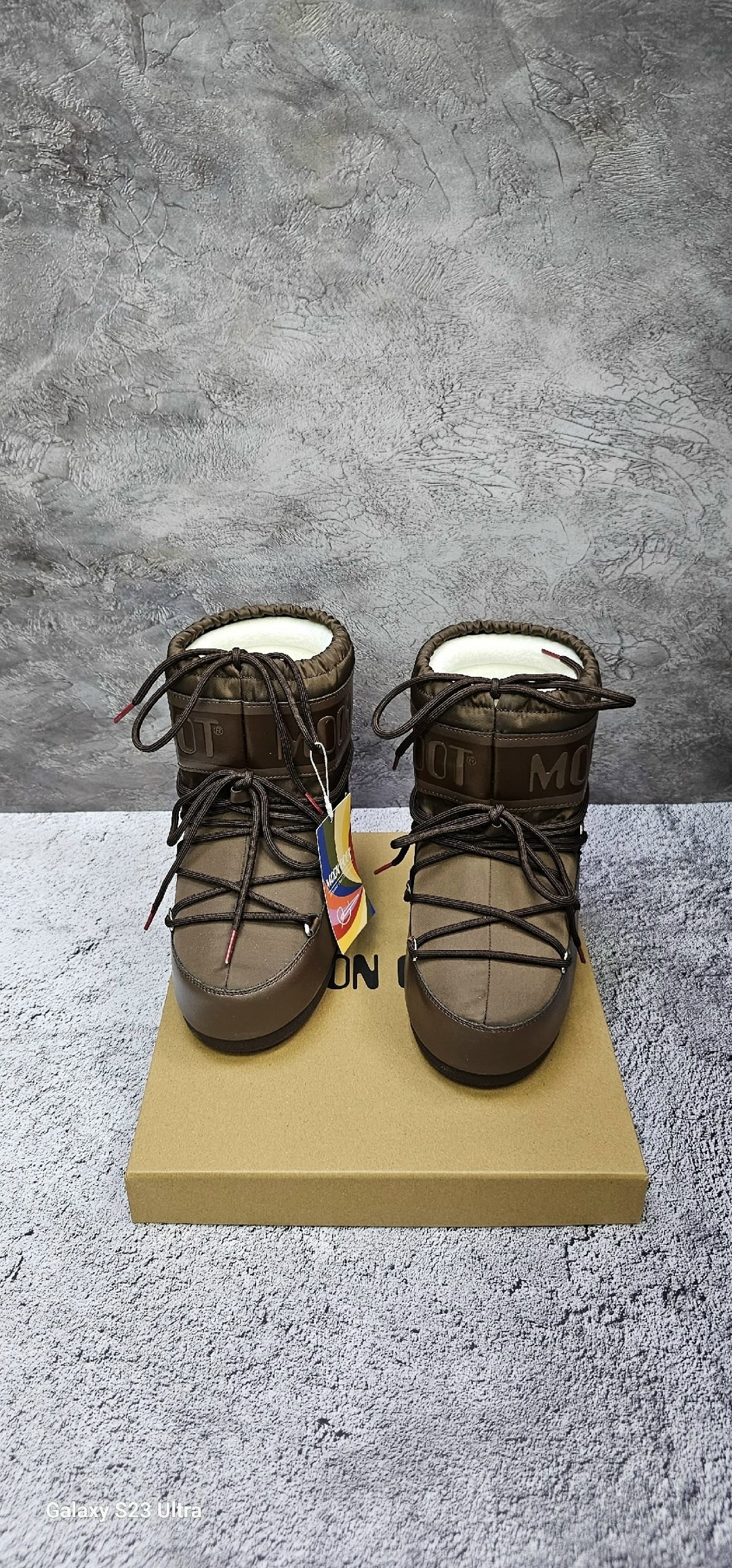 ,зимние ботинки moon boot,мужские низкие ботинки icon для холодной погоды moon boot коричневый бежевый,детские зимние ботинки icon nylon moon boot коричневый,луноходы женские