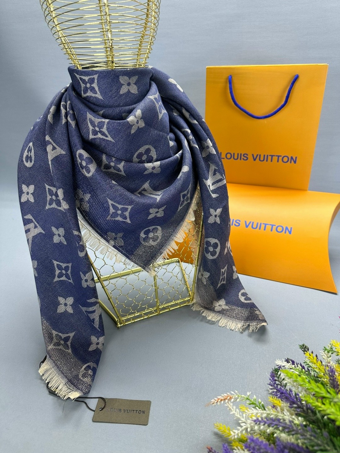 louis vuitton палантин,платок louis vuitton,палантин/шарф louis vuitton тёплый,брендовый платок louis vuitton,платок louis vuitton теплый