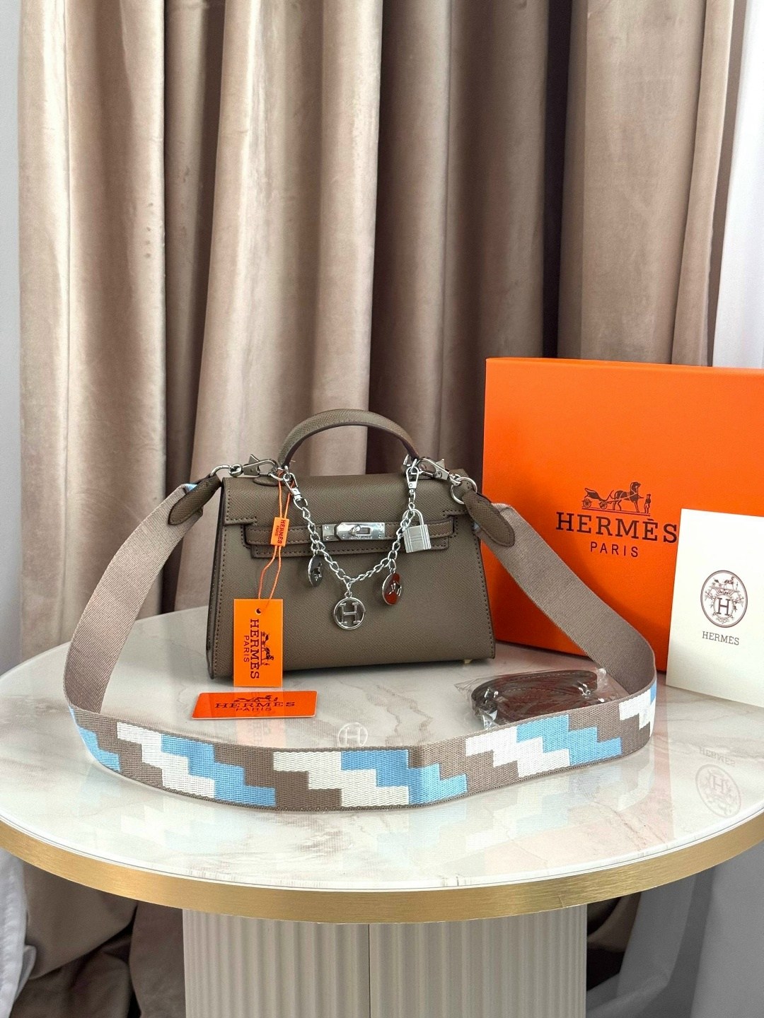 сумки hermes,сумка гермес маленькая,женская сумка hermes,cумка hermes kelly,сумки гермес