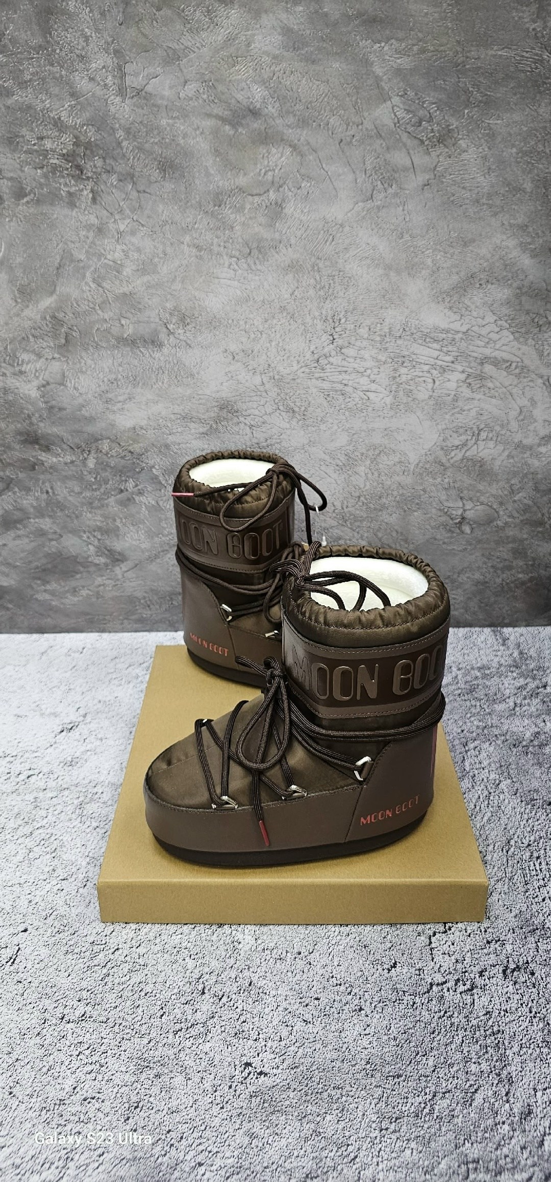 ,зимние ботинки moon boot,мужские низкие ботинки icon для холодной погоды moon boot коричневый бежевый,детские зимние ботинки icon nylon moon boot коричневый,луноходы женские