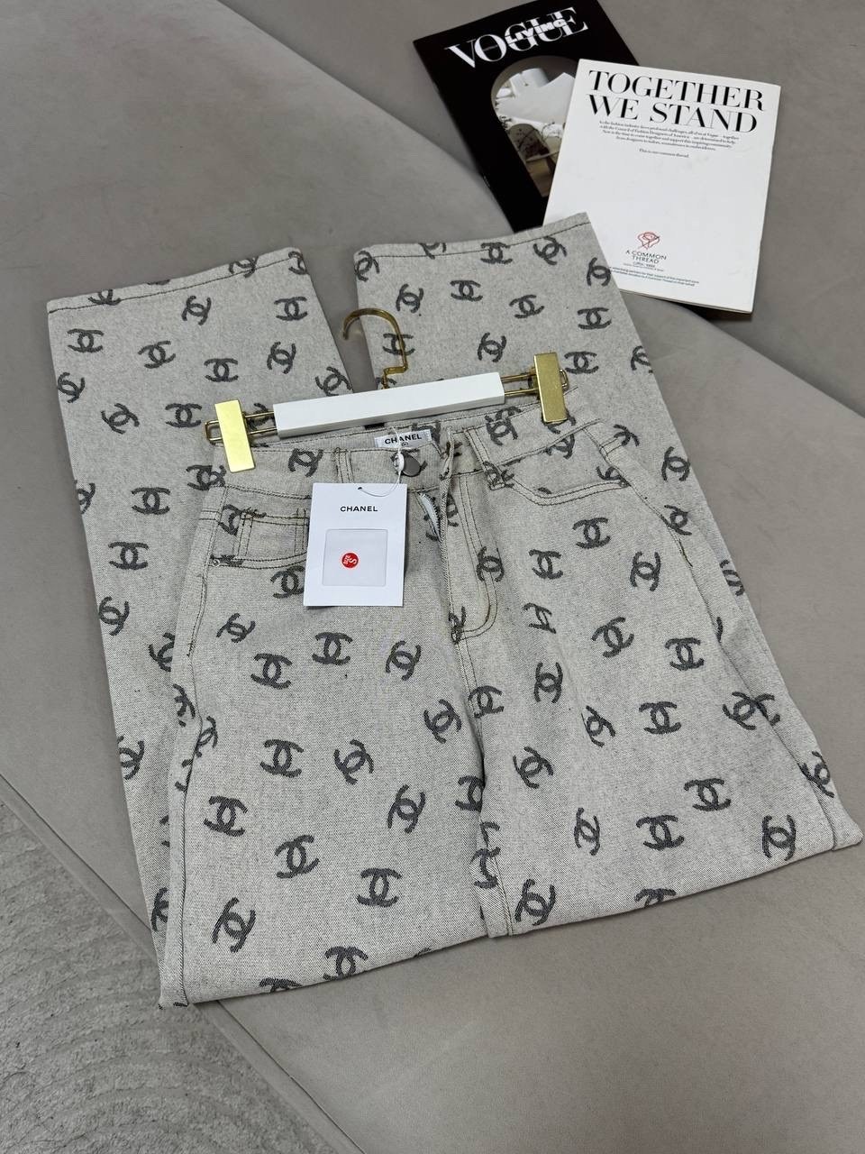 джинсы chanel,джинсы женские,джинсовые брюки,джинсы шанель голубые,джинсы шанель
