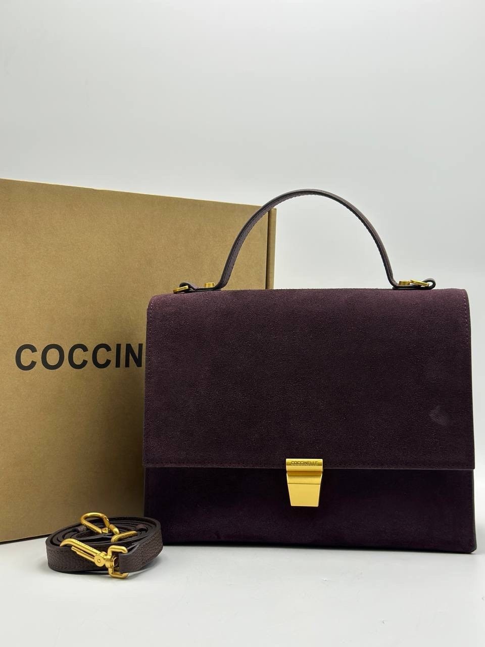 сумка coccinelle,сумка coccinelle натуральная замша,замшевая сумка,сумка женская coccinelle,сумка женская coccinelle замшевая