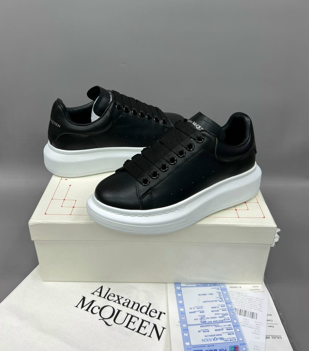,alexander mcqueen кроссовки, александр маккуин женская кроссовки,кеды alexander mcqueen,кроссовки александр маккуин черные