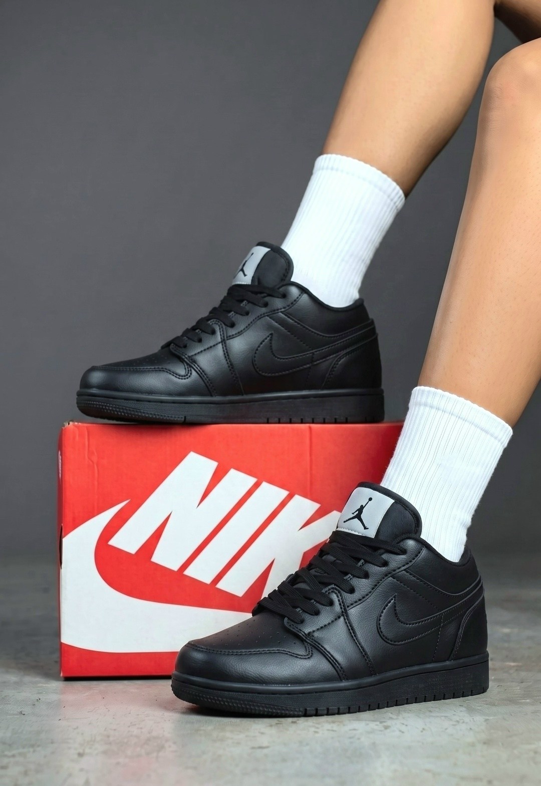 air jordan 1 low triple black,nike air jordan 1 low,кроссовки nike air jordan 1 low,кроссовки,jordan 1 low triple black