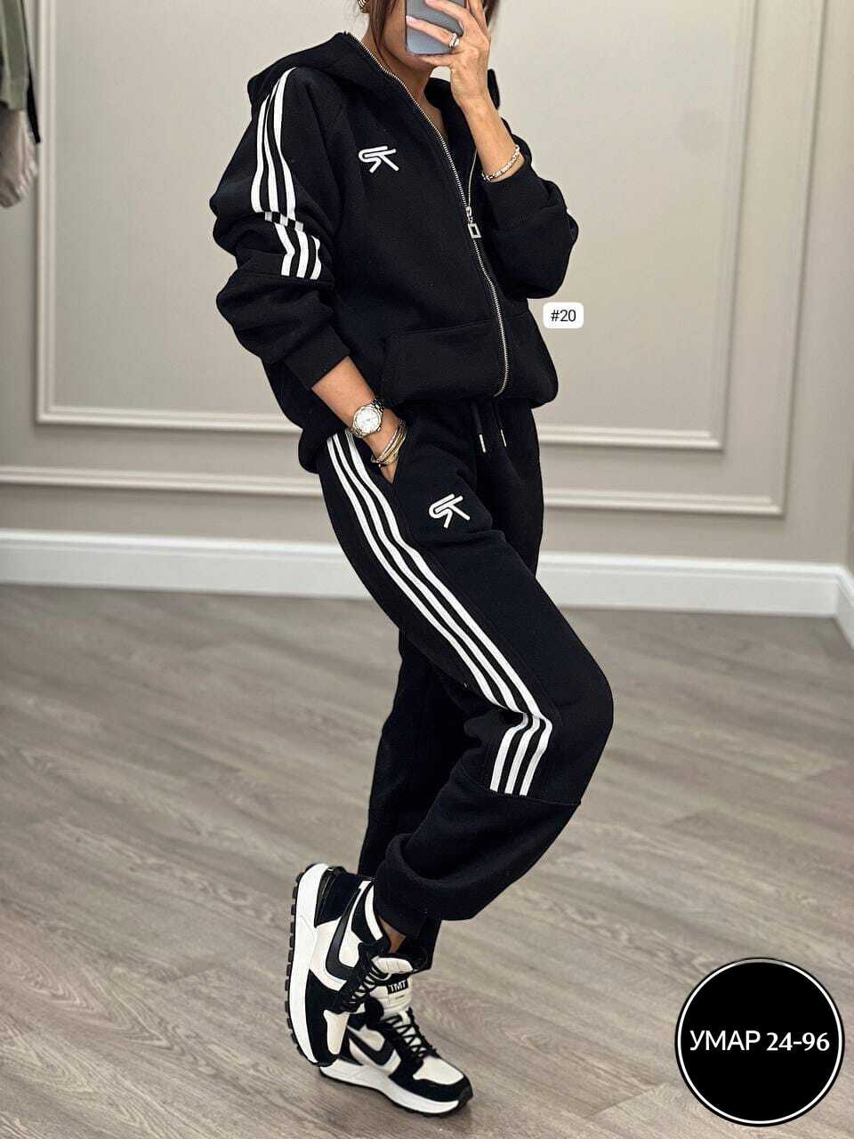 спортивный костюм женский adidas,спортивный костюм адидас женский ,костюм спортивный женский,костюм женский спортивный adidas арт. 11430978,костюм спортивный женский adidas арт. 11432284