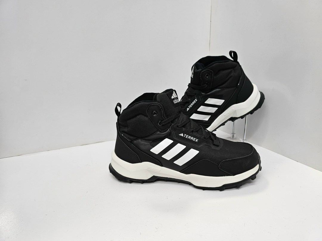 зимние ботинки adidas terrex swift r3,кроссовки зимние мужские adidas,,adidas зимние кроссовки,кроссовки мужские adidas