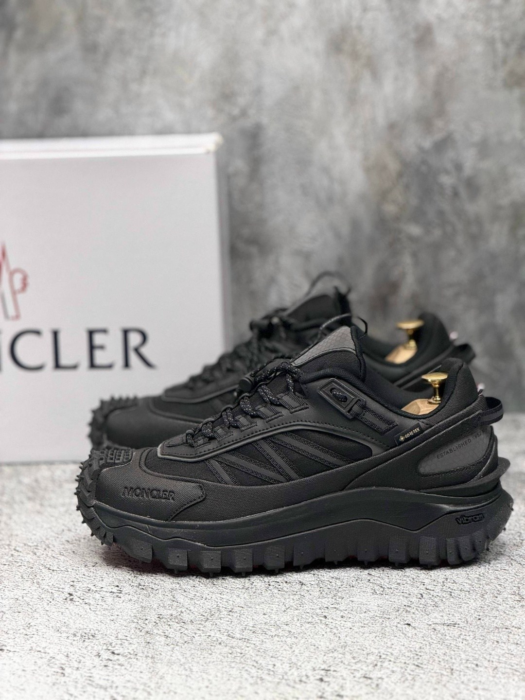 низкие кроссовки moncler trailgrip gtx черный,кроссовки moncler,кроссовки trailgrip gtx moncler черный,кроссовки moncler trailgrip gtx,кроссовки reebok zig kinetica 2 edge gore-tex