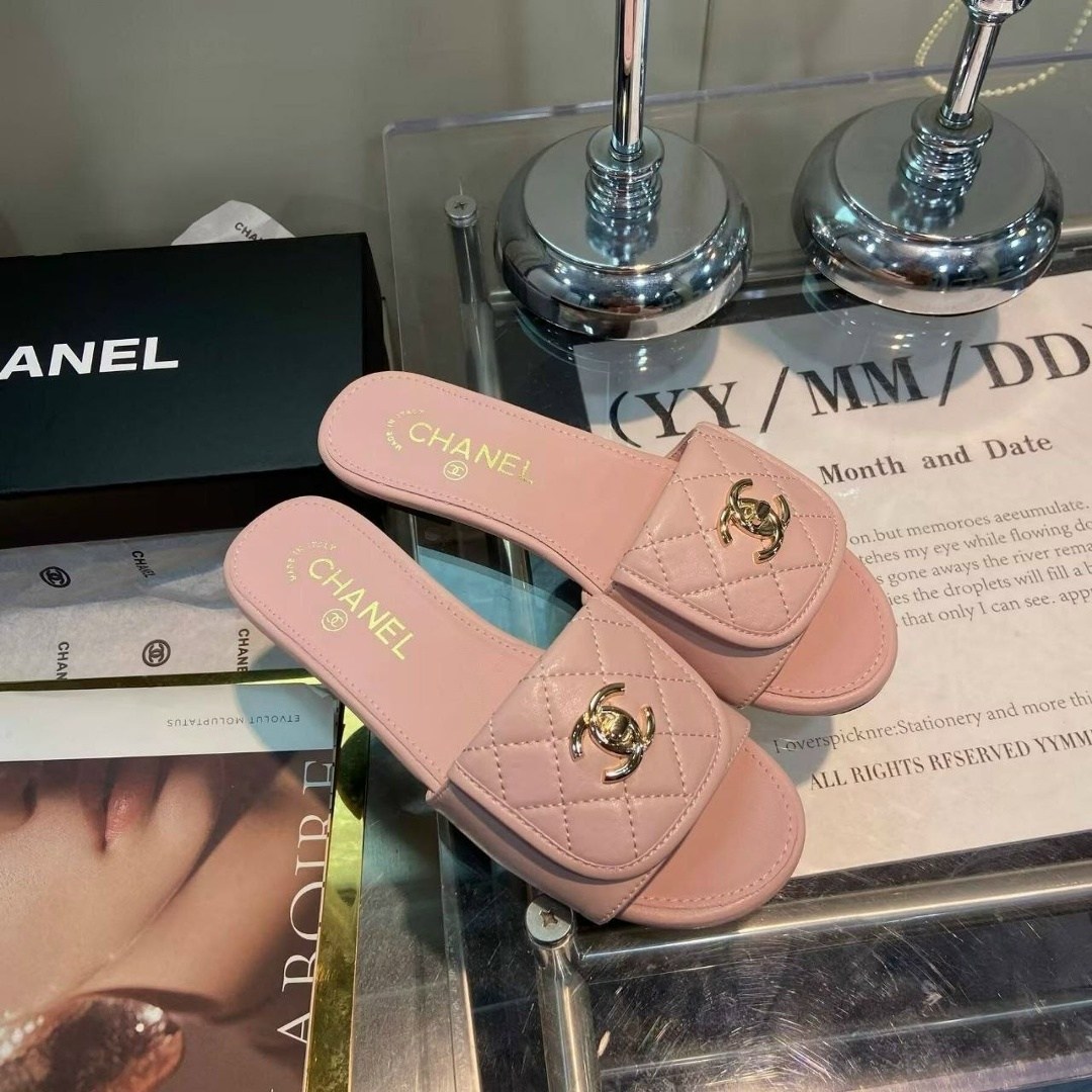 ,шлепанцы chanel,chanel шлепанцы женские,шлепки шанель,босоножки шанель