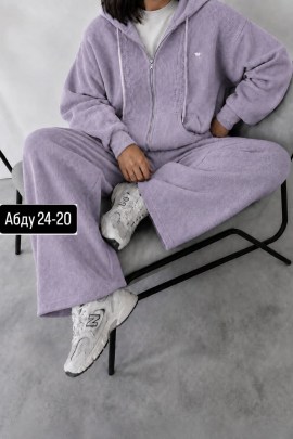 Костюм