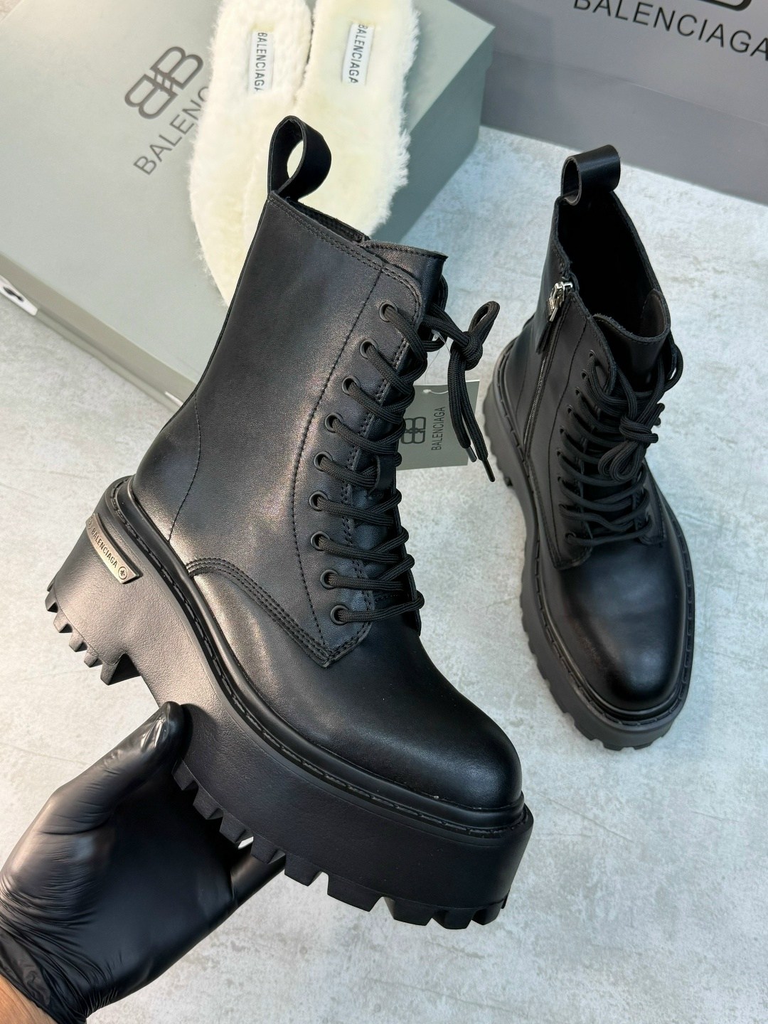 ботинки balenciaga,celine ботинки,ботинки женские celine,,ботинки селин