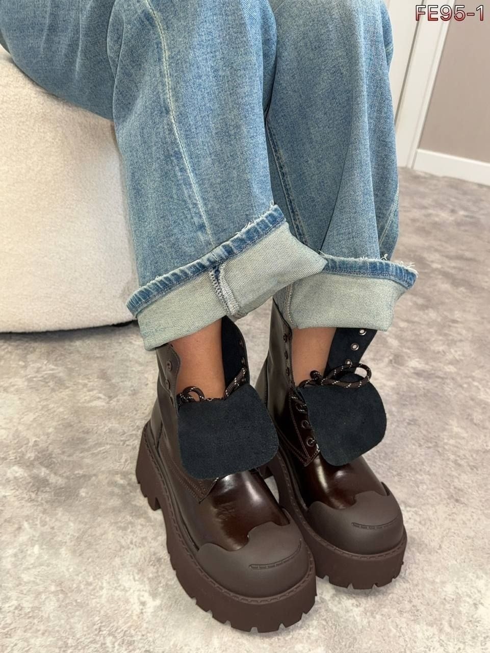 ,ботинки, женская,ботинки осенние balenciaga,женские ботинки
