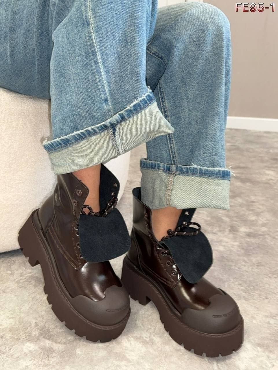 ,ботинки, женская,ботинки осенние balenciaga,женские ботинки