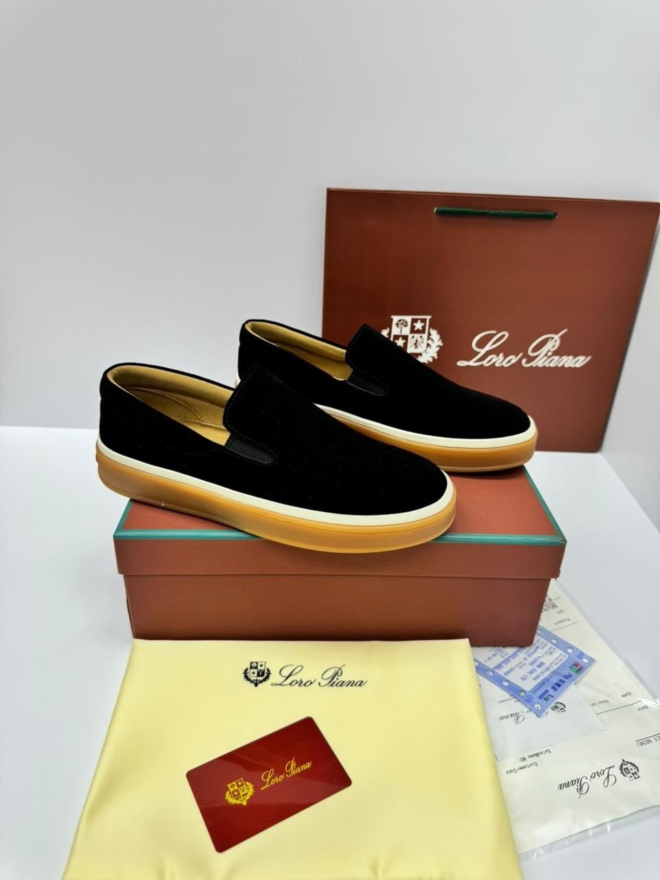 лоферы из натуральной замши loro piana,,лоферы loro piana,loro piana лоферы мужские,лоферы из натуральной замши
