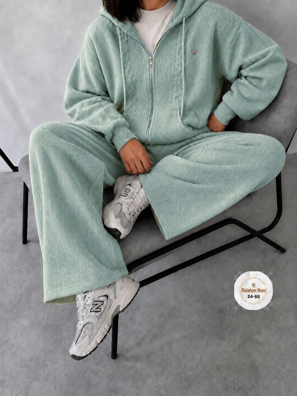 велюровый костюм,женский костюм,спортивный костюм,спортивные костюмы женские,широкие брюки