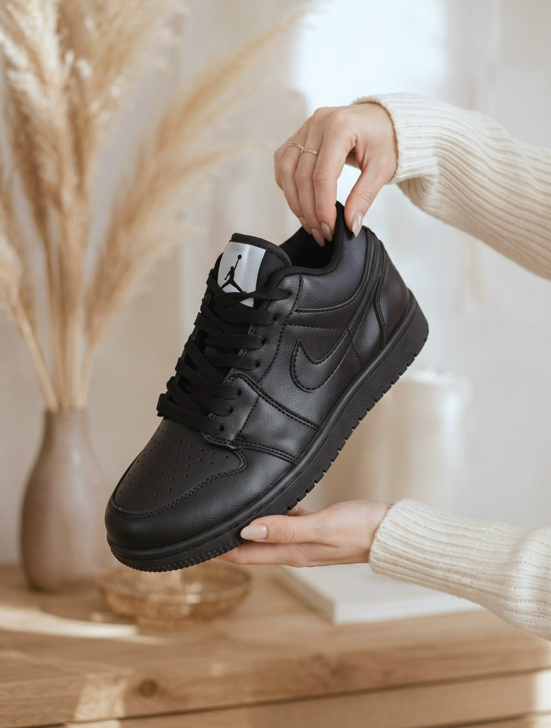 air jordan 1 low triple black,nike air jordan 1 low,кроссовки nike air jordan 1 low,кроссовки,jordan 1 low triple black