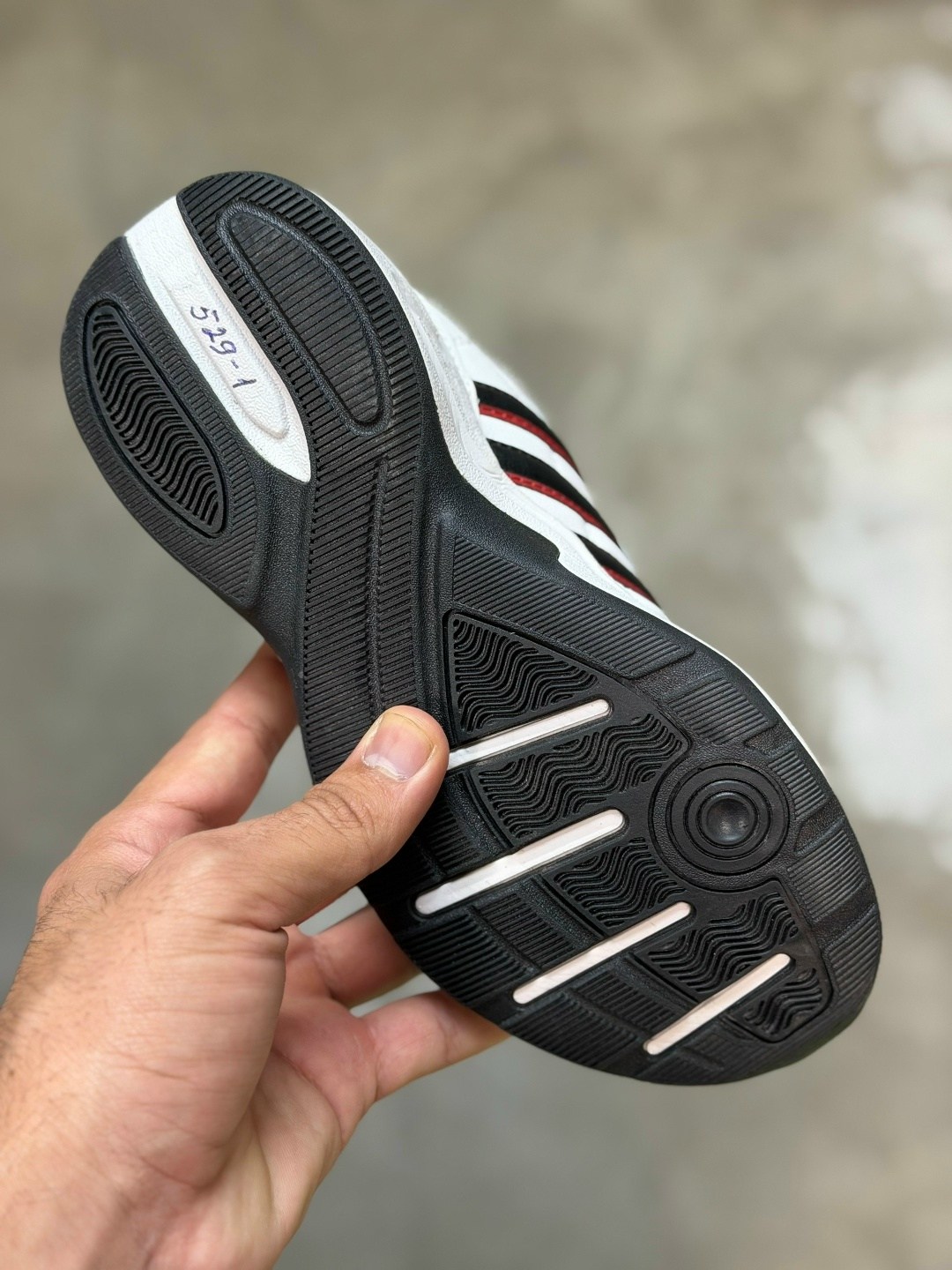кроссовки,женские кроссовки,кроссовки bona,женские кроссовки adidas,модные кроссовки