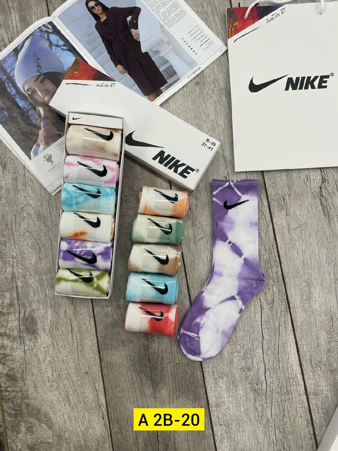 носки спортивные набор,набор женские носки,носки nike разноцветные подарочный набор с духами,носки комплект,комплект носков nike