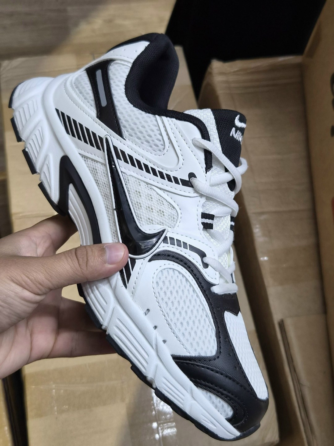 кроссовки nike v 5 rnr,кроссовки v5 rnr nike,кроссовки женские nike,кроссовки nike,женские кроссовки
