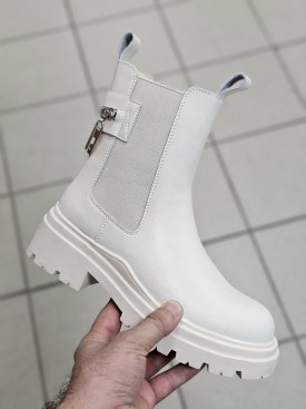 Ботинки