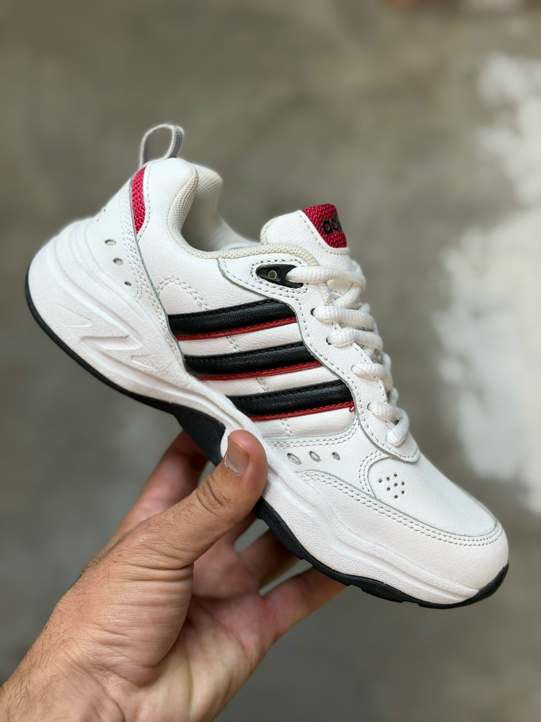 кроссовки,женские кроссовки,кроссовки bona,женские кроссовки adidas,модные кроссовки