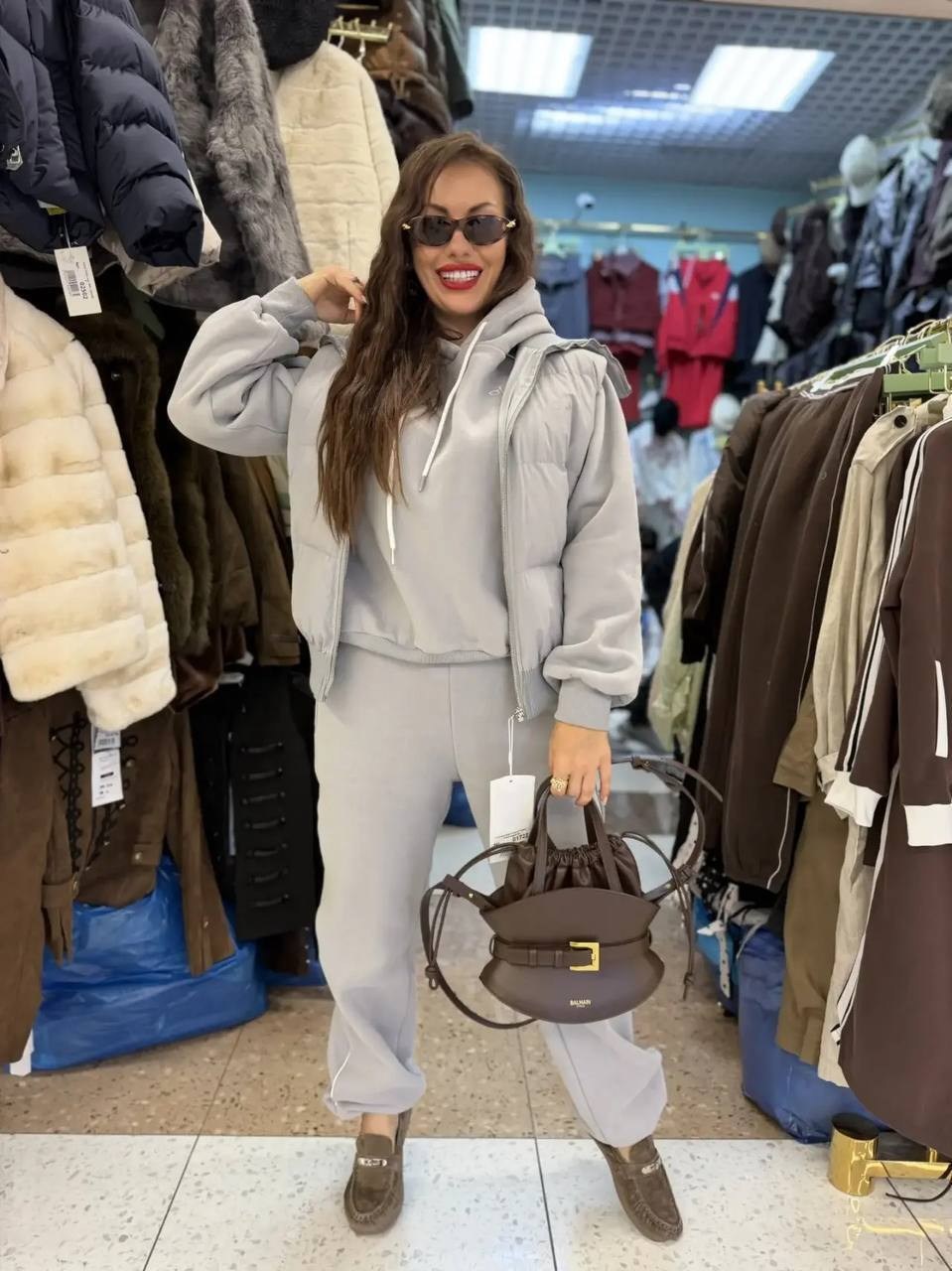 женский серый костюм тройка miu miu premium,спортивный костюм теплый с начесом с капюшоном оверсайз modern_girlie,серый костюм тройка женский,костюм тройка женский,костюм на флисе