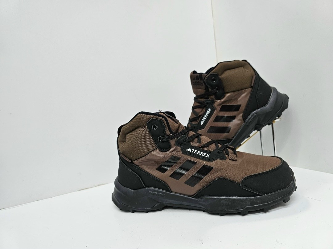 зимние ботинки adidas terrex swift r3,кроссовки зимние мужские adidas,,adidas зимние кроссовки,кроссовки мужские adidas