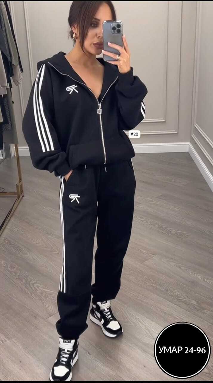 спортивный костюм женский adidas,спортивный костюм адидас женский ,костюм спортивный женский,костюм женский спортивный adidas арт. 11430978,костюм спортивный женский adidas арт. 11432284