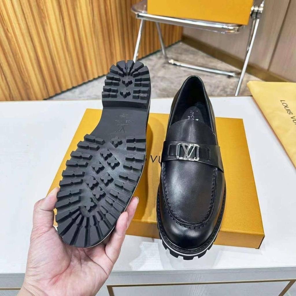 лоферы louis vuitton,лоферы louis vuitton мужские черные,лоферы louis vuitton мужские,лоферы louis vuitton academy,мужские лоферы louis vuitton 2026 черные кожаные