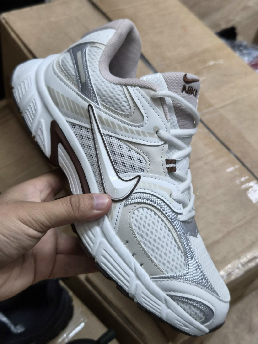 кроссовки nike v 5 rnr,кроссовки v5 rnr nike,кроссовки женские nike,кроссовки nike,женские кроссовки