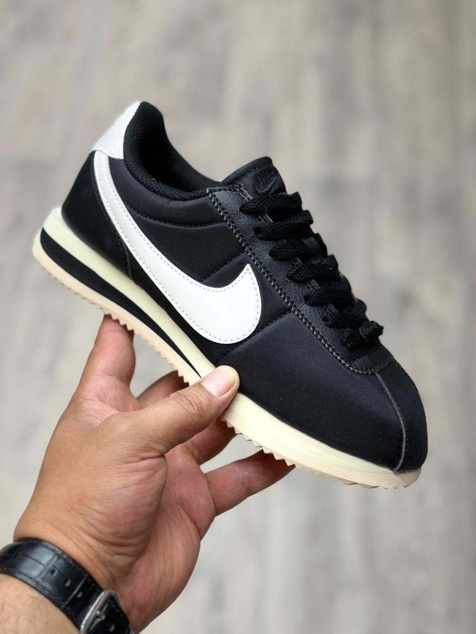 кроссовки nike cortez,кроссовки nike classic cortez,кроссовки мужские nike classic cortez,мужские кроссовки nike cortez,nike classic cortez