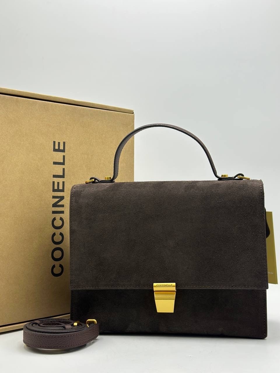 сумка coccinelle,сумка coccinelle натуральная замша,замшевая сумка,сумка женская coccinelle,сумка женская coccinelle замшевая
