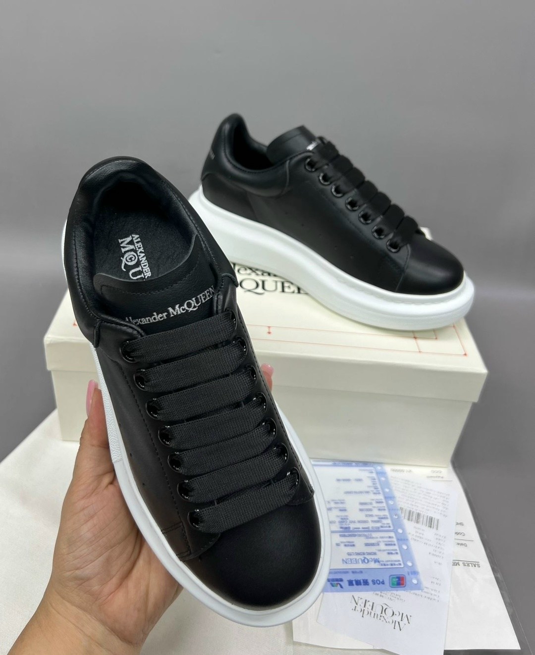 ,alexander mcqueen кроссовки, александр маккуин женская кроссовки,кеды alexander mcqueen,кроссовки александр маккуин черные