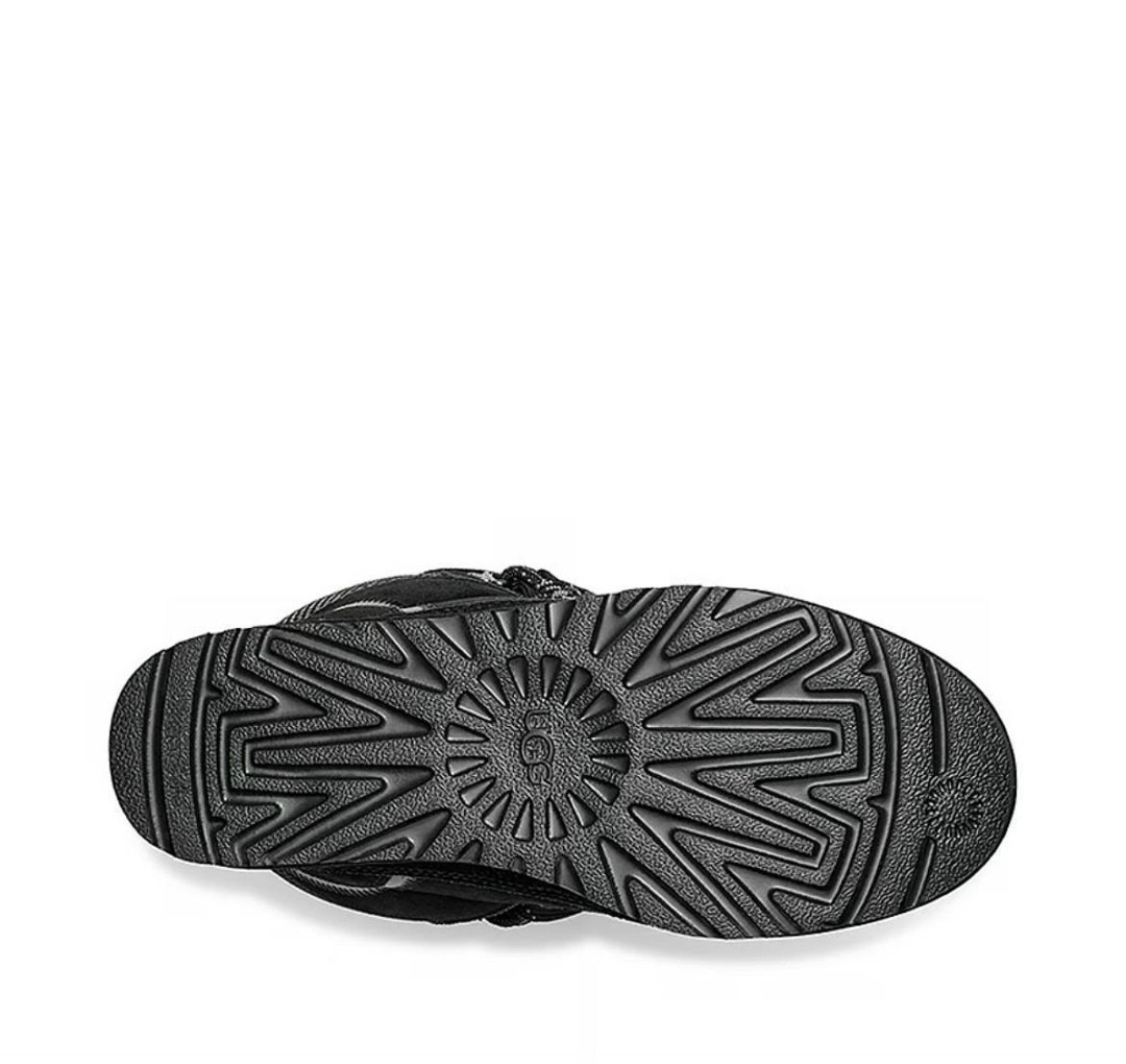 кроссовки highmel на шнуровке ugg черный,кроссовки ugg,черные кроссовки,замшевые кроссовки,