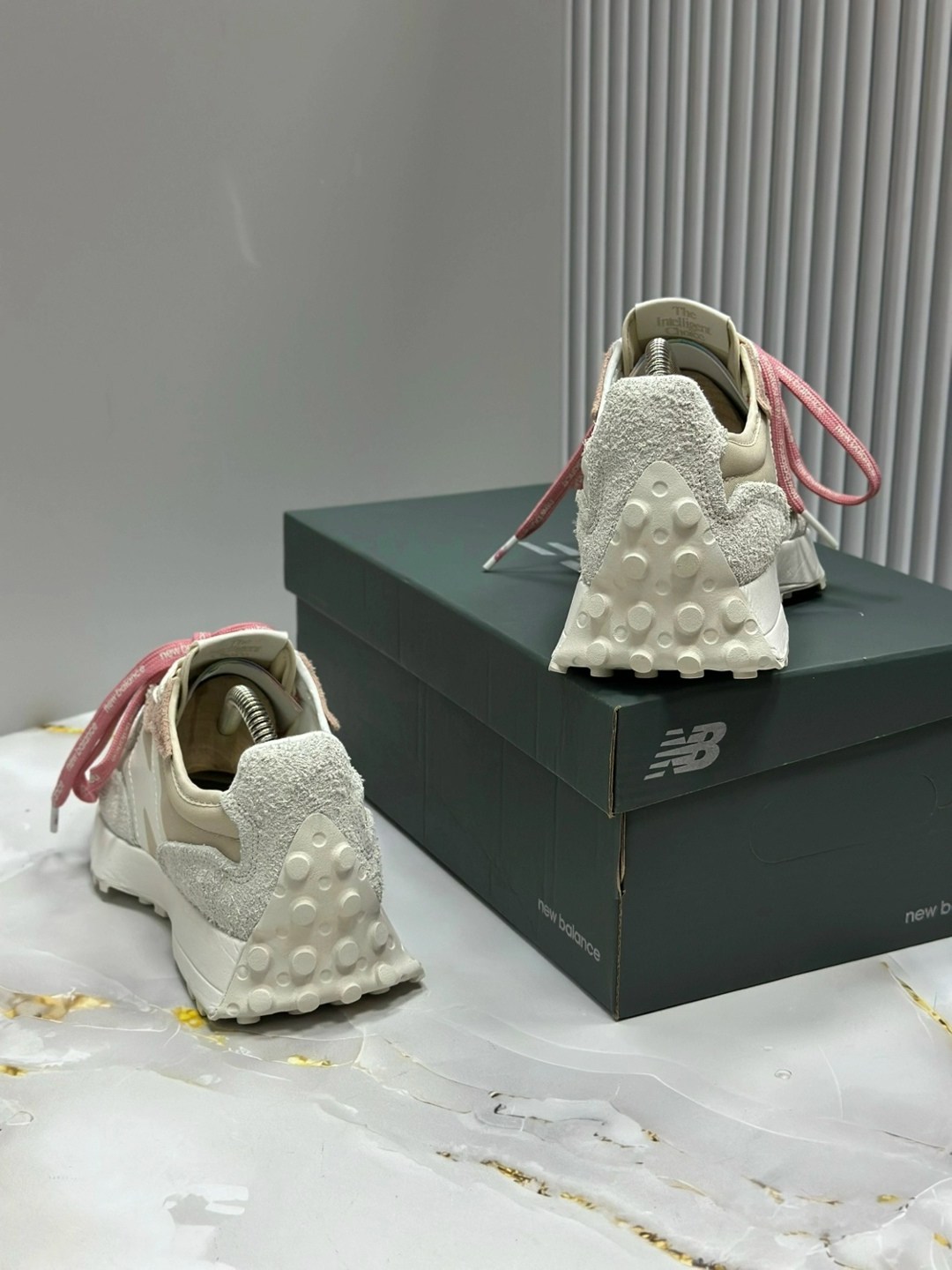кроссовки new balance,кроссовки new balance 327,кроссовки женские new balance,кроссовки new balance 610,кроссовки