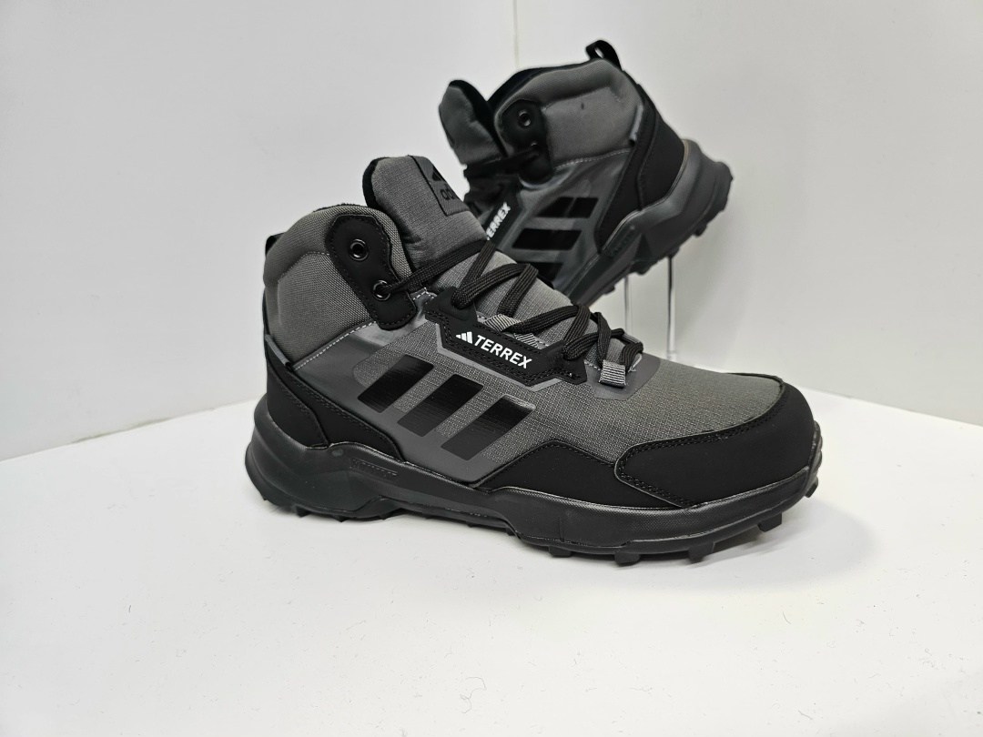 зимние ботинки adidas terrex swift r3,кроссовки зимние мужские adidas,,adidas зимние кроссовки,кроссовки мужские adidas