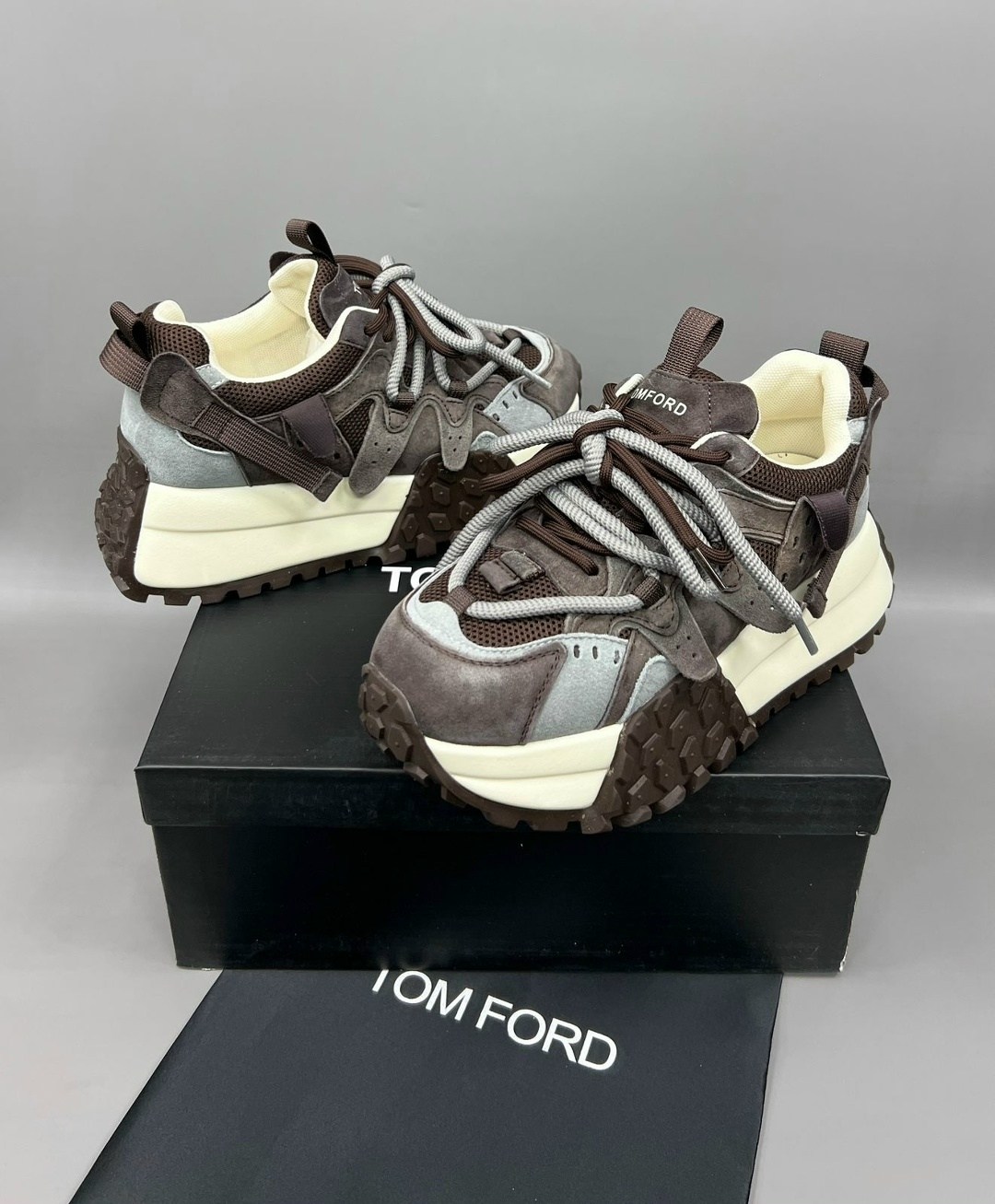 кроссовки tom ford,кроссовки женскиe,повседневные кроссовки,массивные кроссовки,кроссовки tofsan