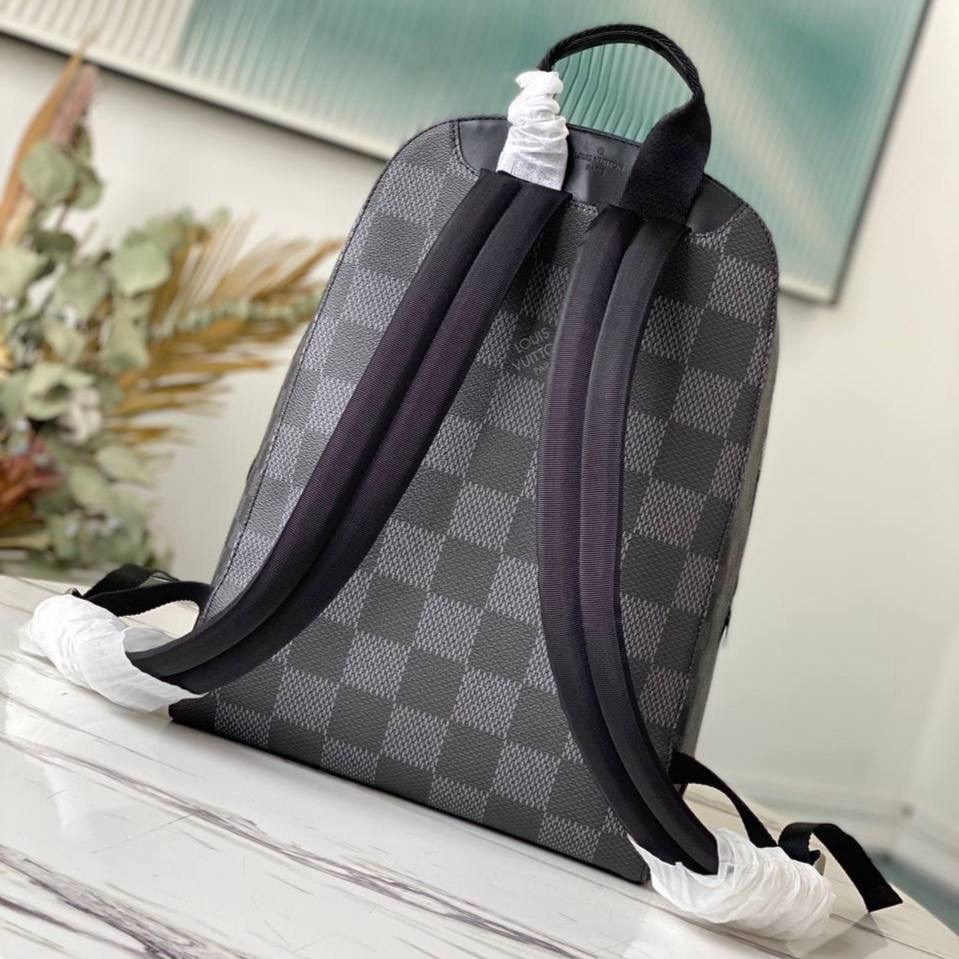 рюкзак louis vuitton,луи виттон рюкзак,рюкзак луи виттон мужской,рюкзаки мужской,мужской рюкзак louis vuitton