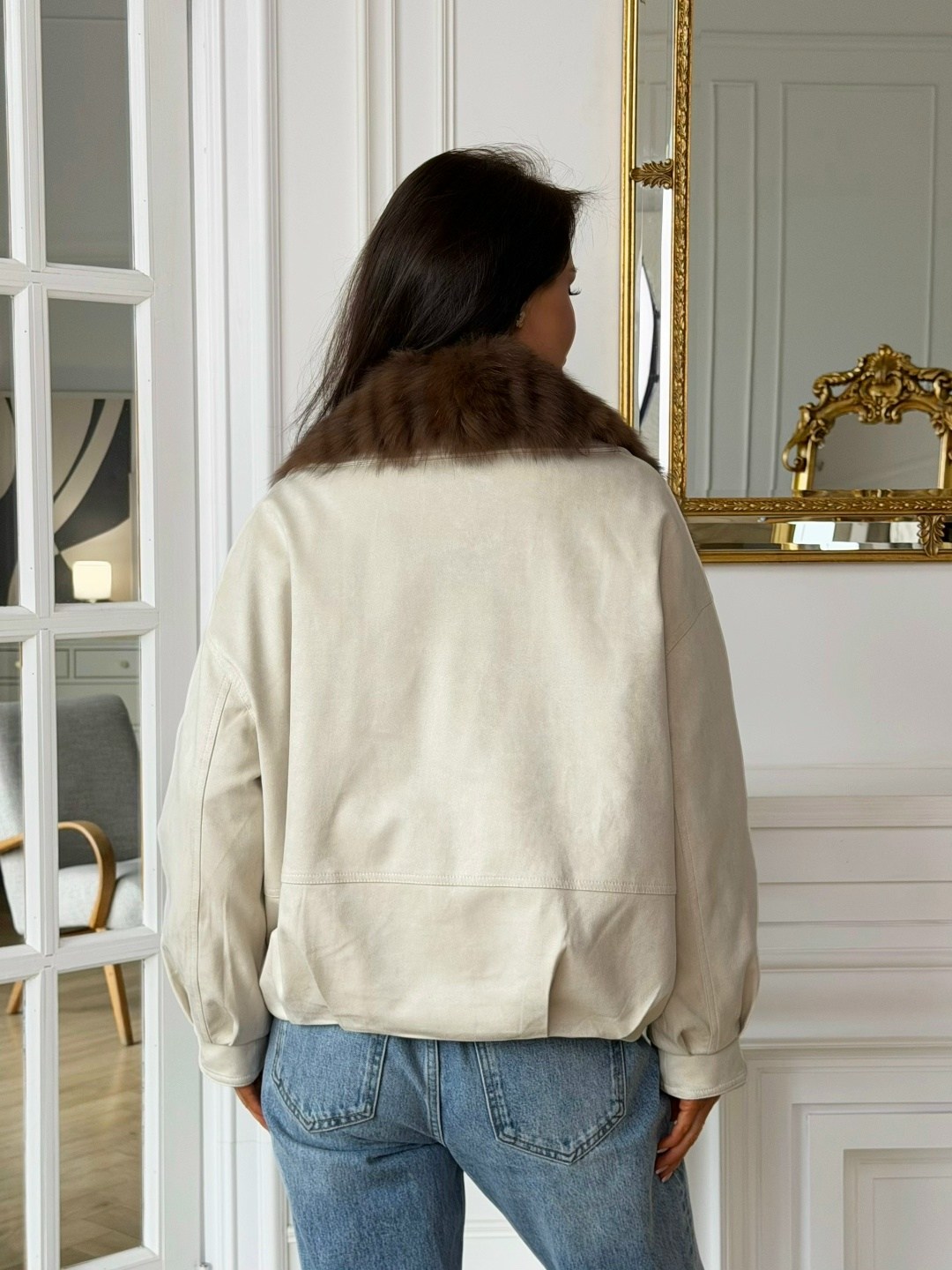 куртка с натуральным мехом,куртка стильная,куртка max mara с натуральным мехом,куртка с мехом,куртка