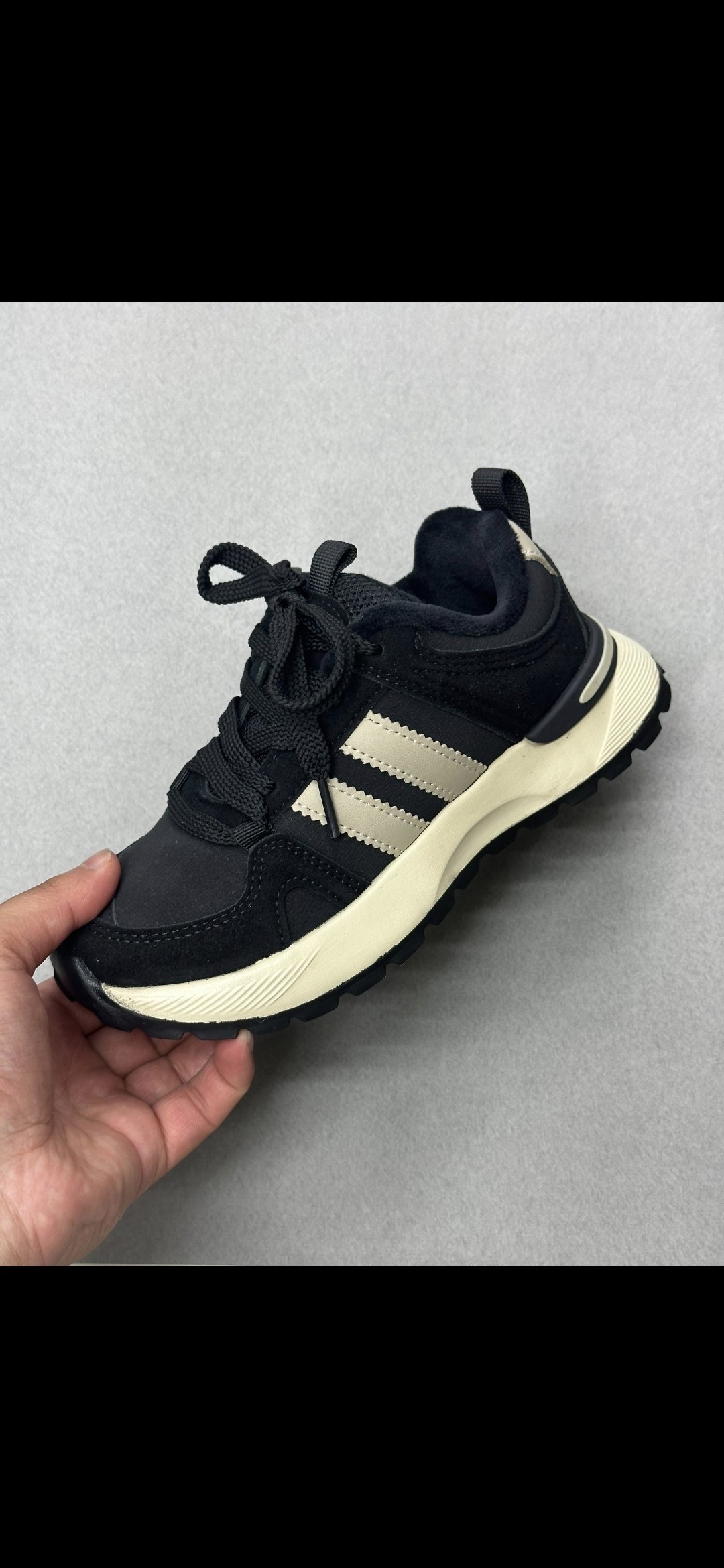 кроссовки adidas,кроссовки,кроссовки мужские adidas,адидас кроссовки хевен,кроссовки оригинал