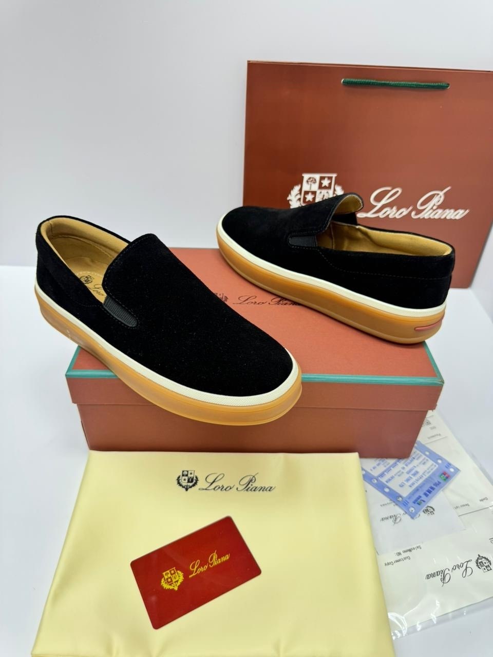 лоферы из натуральной замши loro piana,,лоферы loro piana,loro piana лоферы мужские,лоферы из натуральной замши