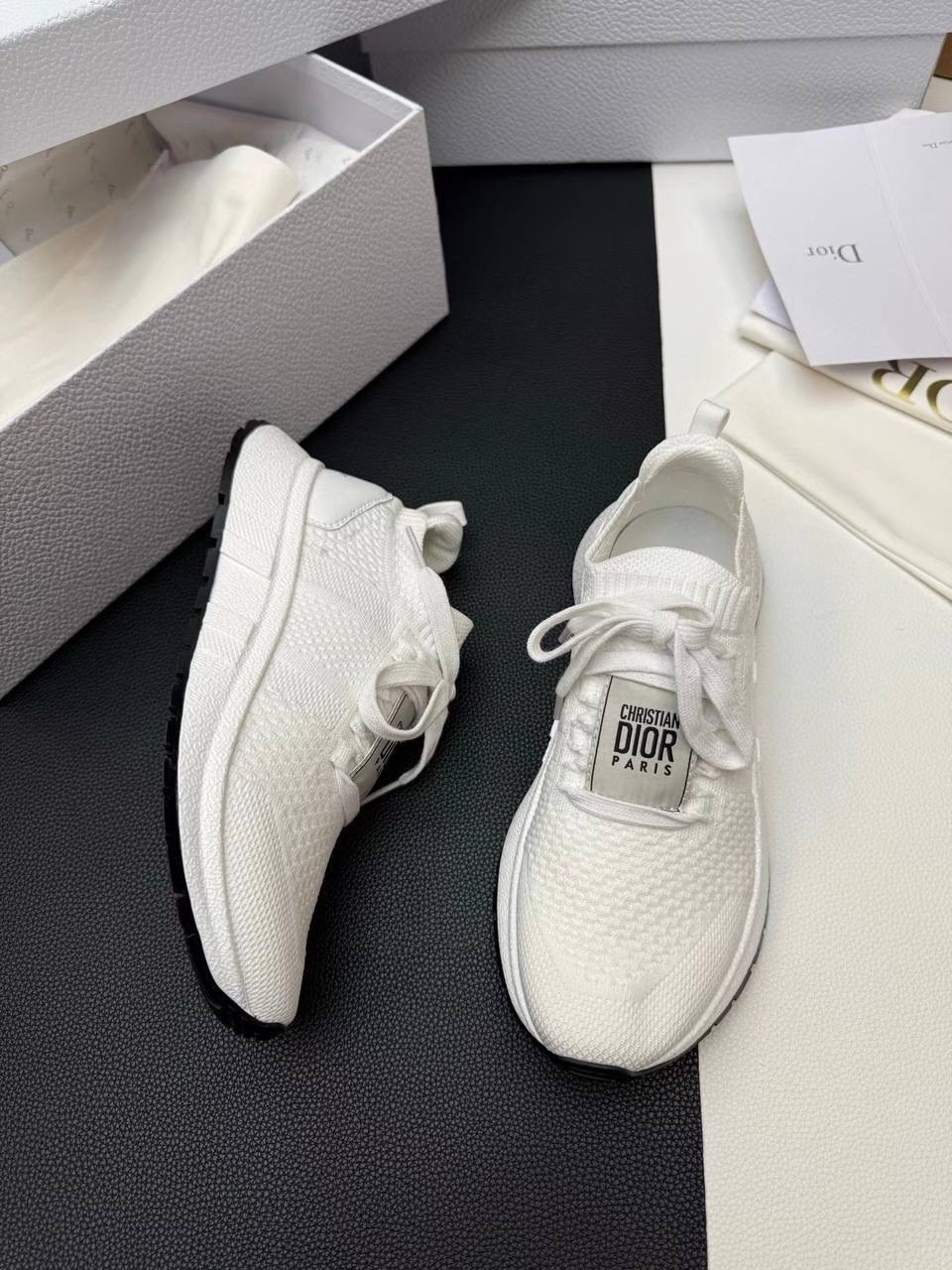 dior кроссовки,,кроссовки christian dior,кроссовки женскиe,диор кроссовки