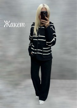 Костюм