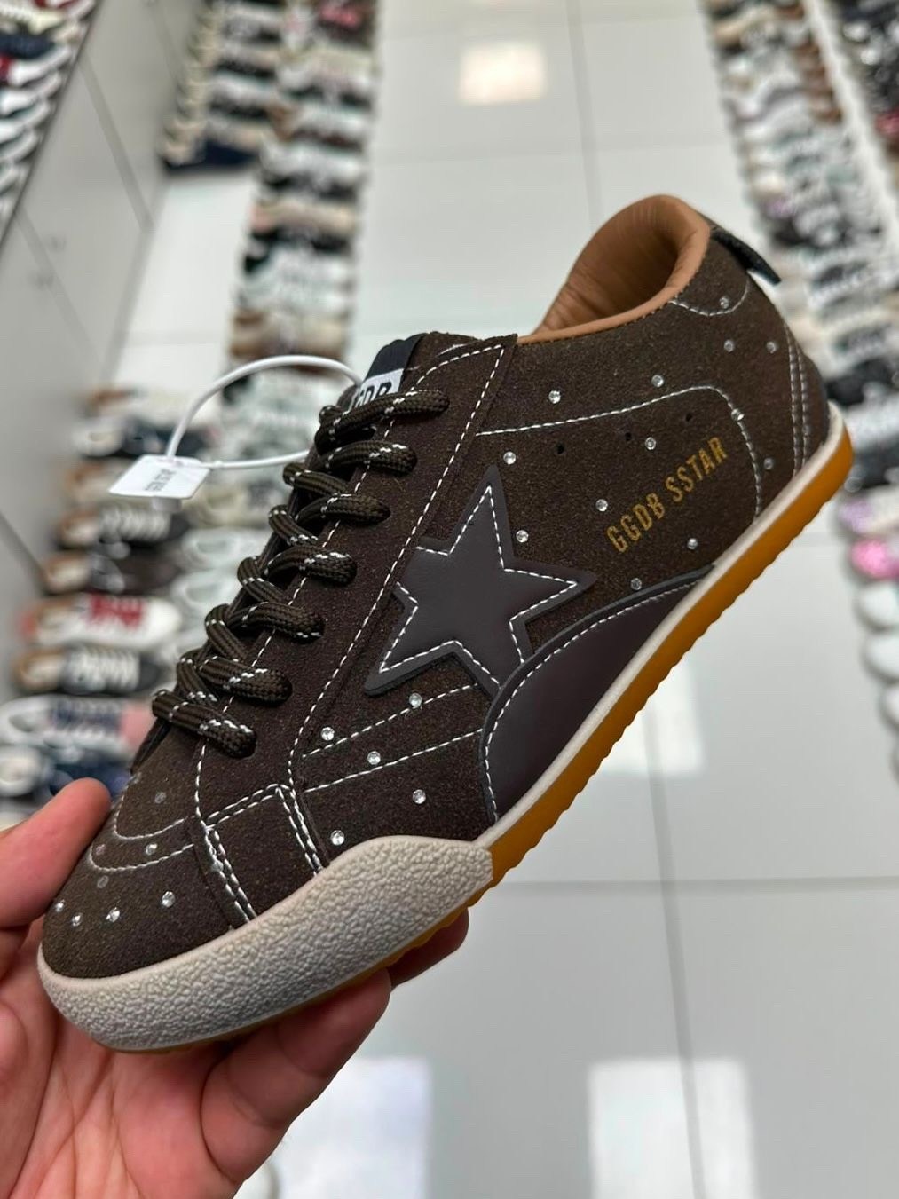 ,кроссовки golden goose,кеды golden goose,golden goose superstar,golden goose super star