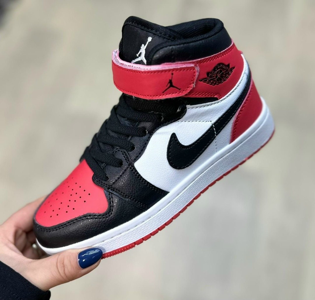 кроссовки,кроссовки мальчику,кроссовки nike air jordan 1,кроссовок,женские кроссовки