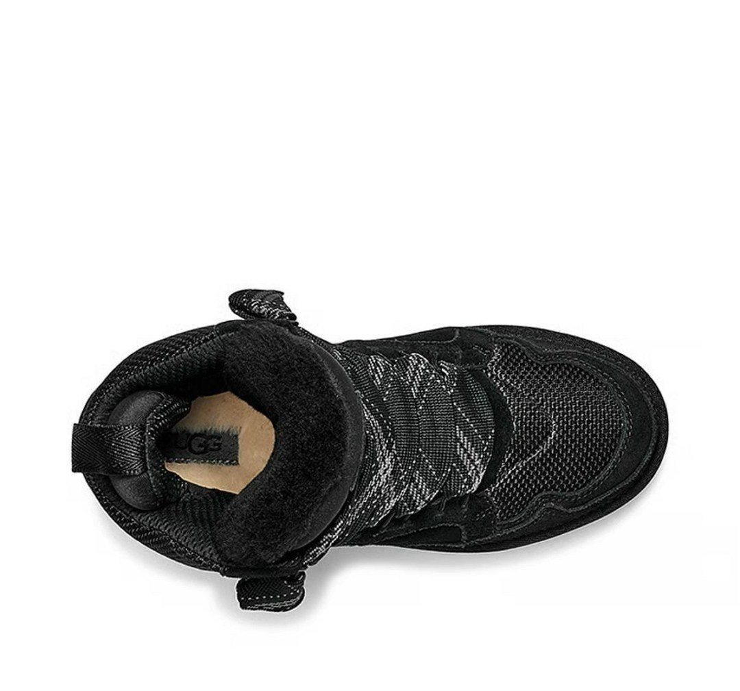 кроссовки highmel на шнуровке ugg черный,кроссовки ugg,черные кроссовки,замшевые кроссовки,
