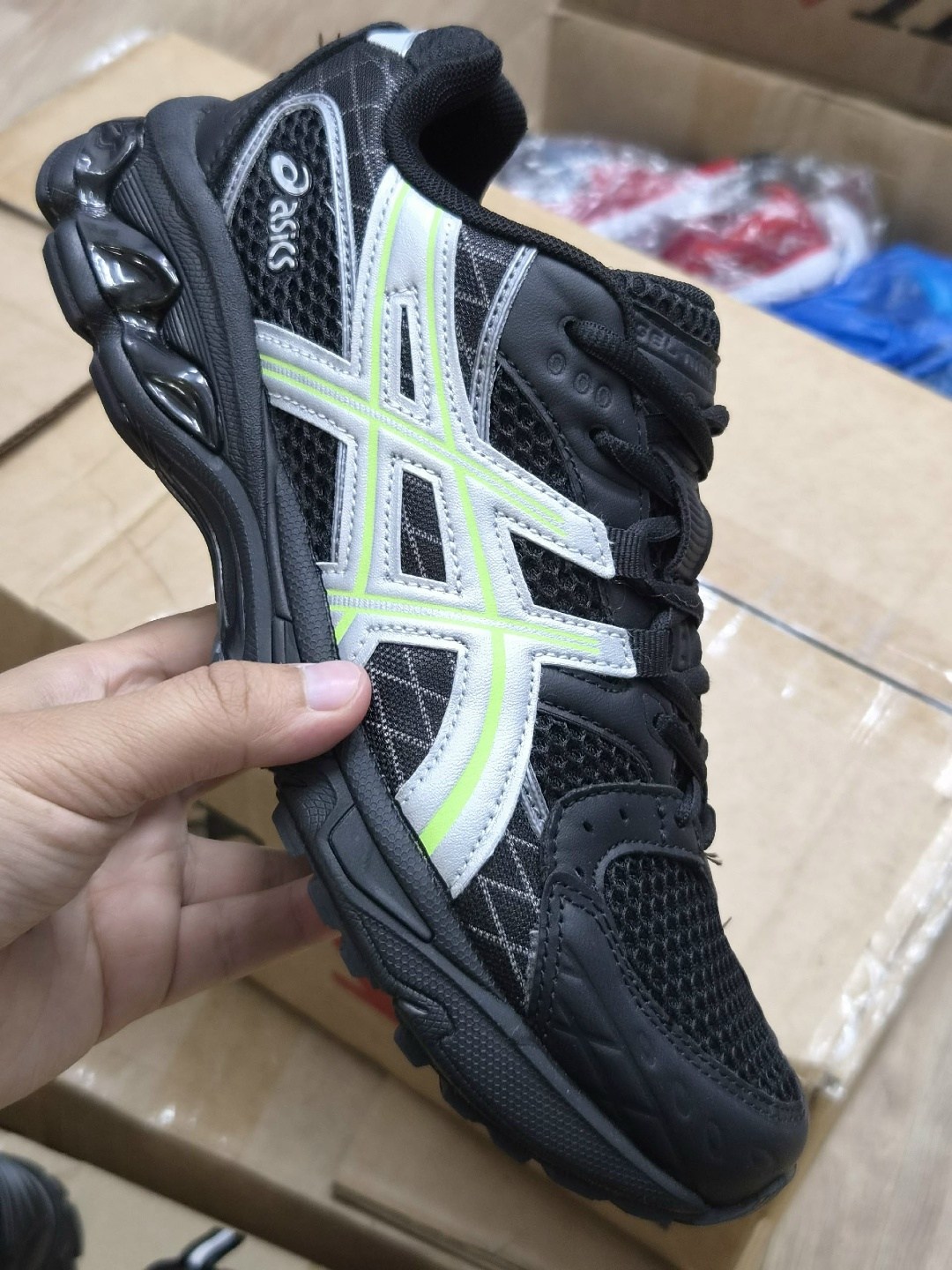 асикс мужские чёрные кроссовки походные,кроссовки мужские asics,кроссовки asics gel,кроссовки asics,кроссовки asics gel-kahana 8