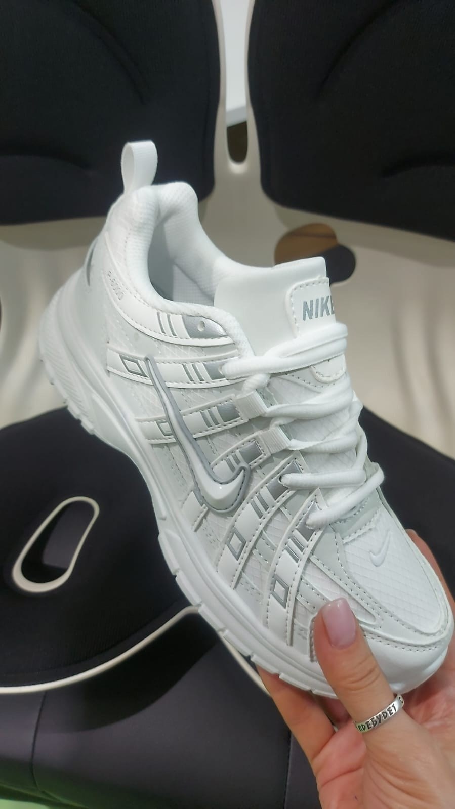 nike p-6000 кроссовки мужчины black,p6000 nike black,кроссовки мужские nike p-6000 черный,кроссовки nike p-6000,nike p6000 triple black