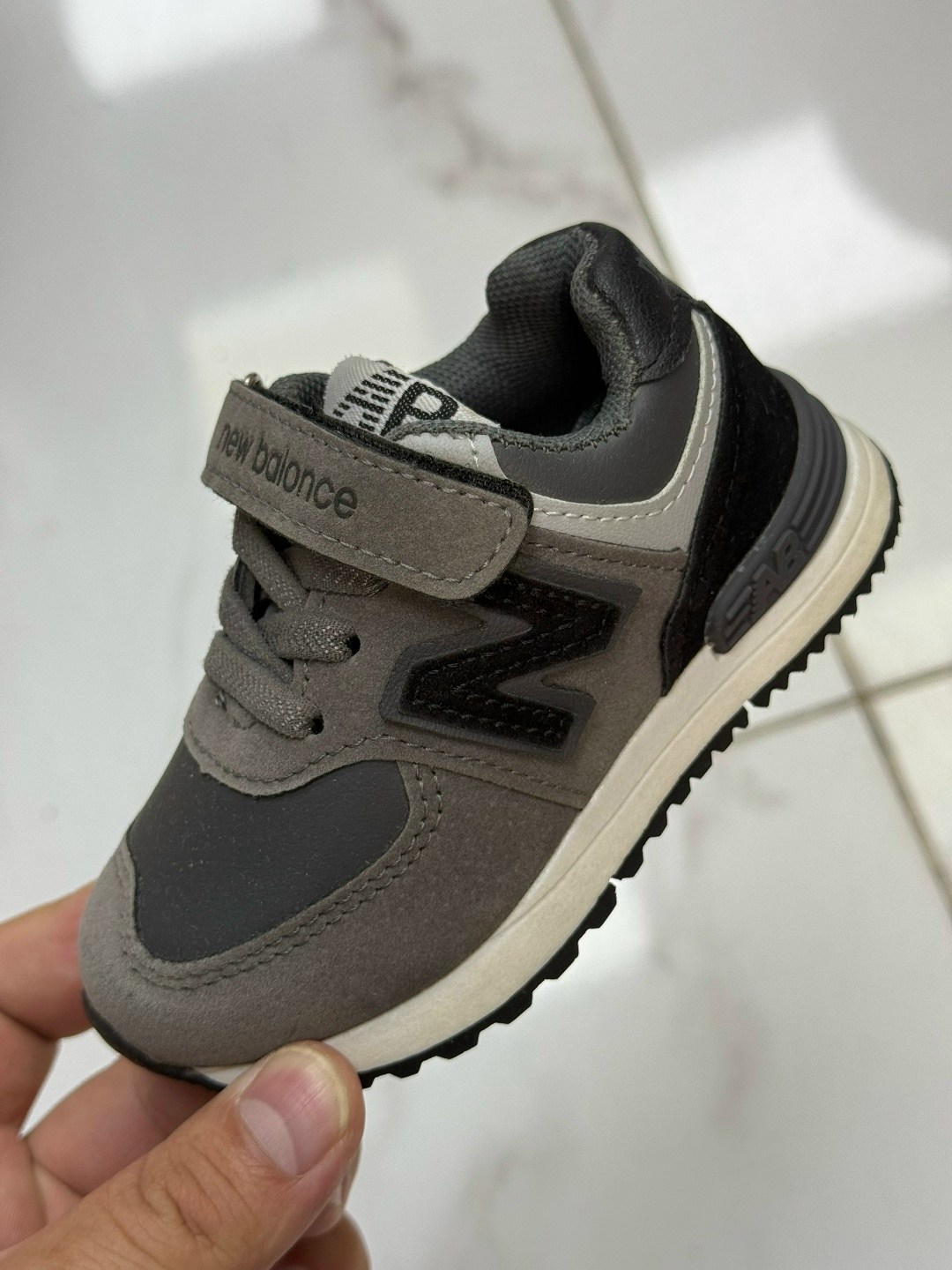 детские кроссовки,кроссовки детская,детская ,кроссовки,кроссовки new balance детские