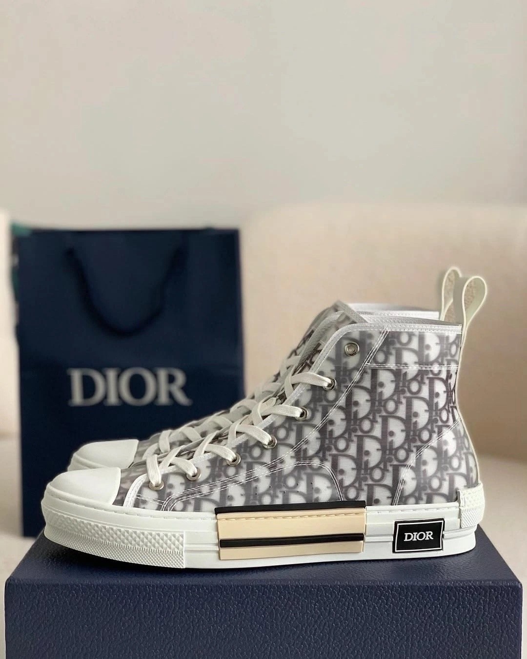 кроссовки диор конверсы,кеды кристиан диор,кеды диор,кеды dior,кеды диор b23