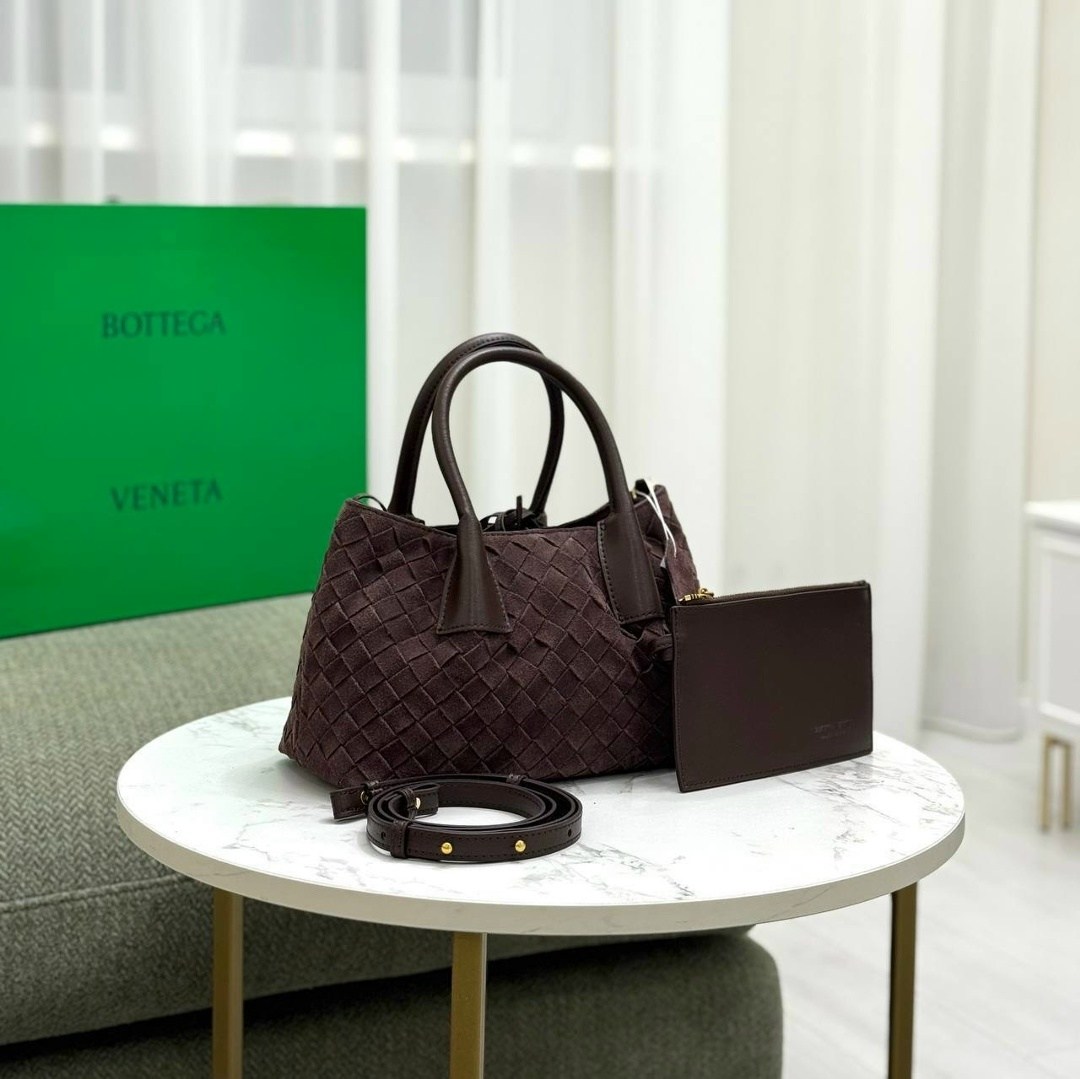 bottega veneta женская сумка,сумка bottega veneta,сумка bottega veneta коричневый,bottega venetta серая сумка шоппер,сумка женская bottega
